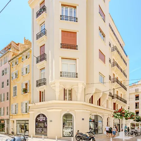 L'Unique - Duplex Sous Les Toits, 5 Min Du Port *